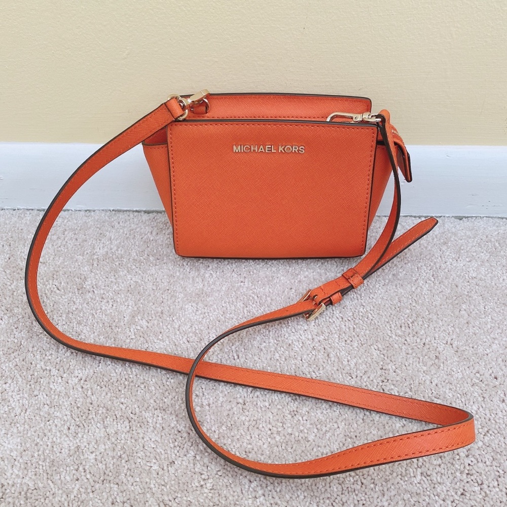 Michael Kors Crossbody